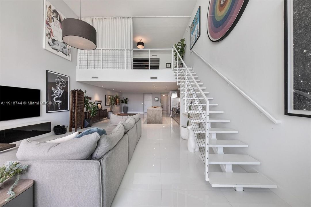 For Rent: $9,000 (2 beds, 2 baths, 1794 Square Feet)