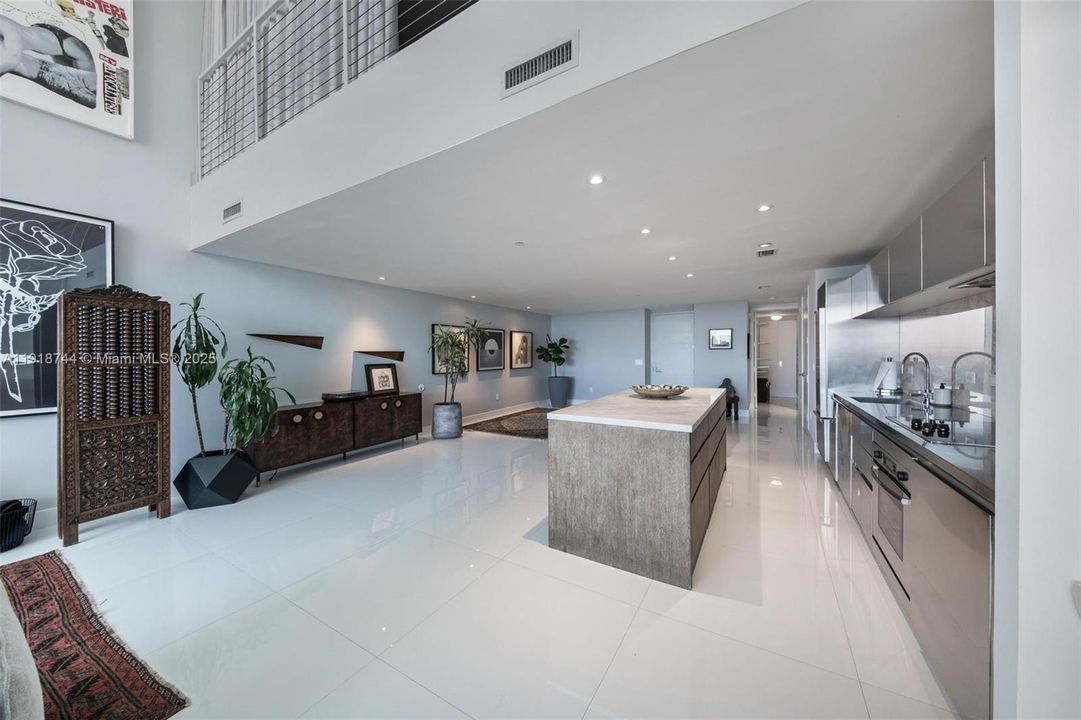 For Rent: $9,000 (2 beds, 2 baths, 1794 Square Feet)