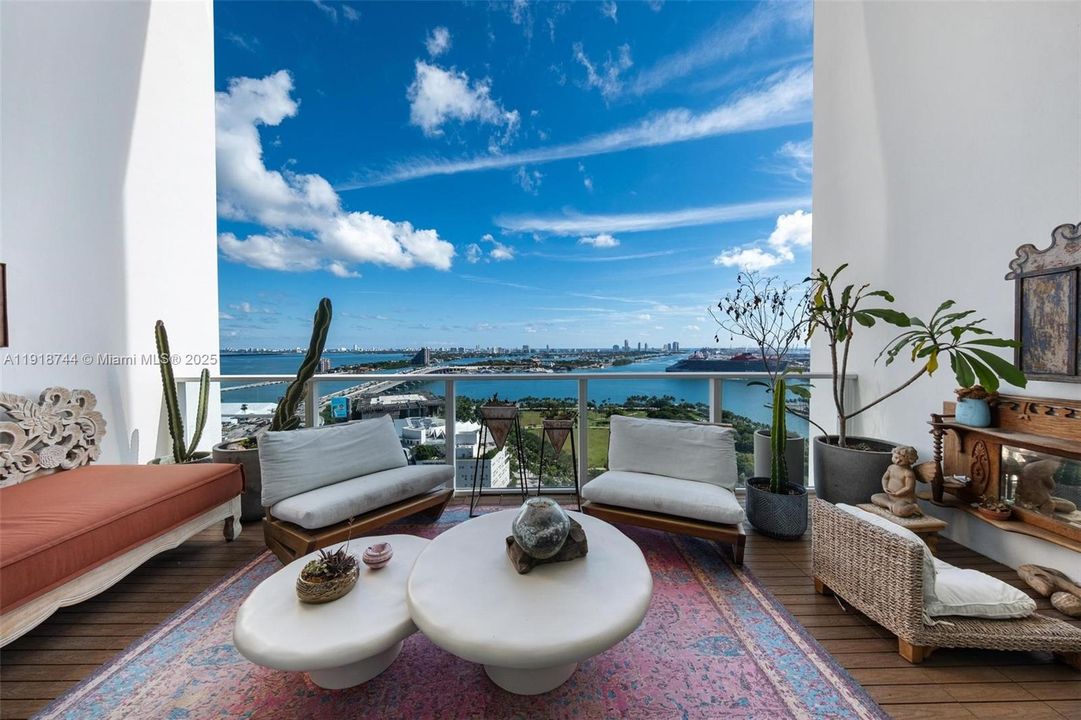 For Rent: $9,000 (2 beds, 2 baths, 1794 Square Feet)