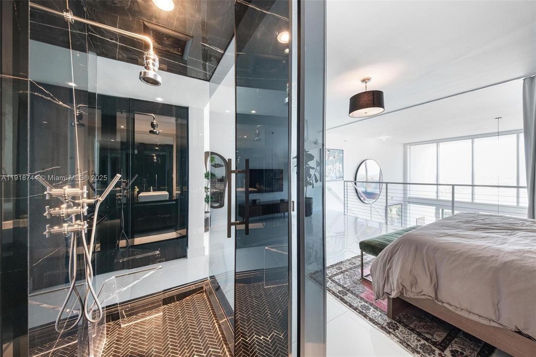 For Rent: $9,000 (2 beds, 2 baths, 1794 Square Feet)