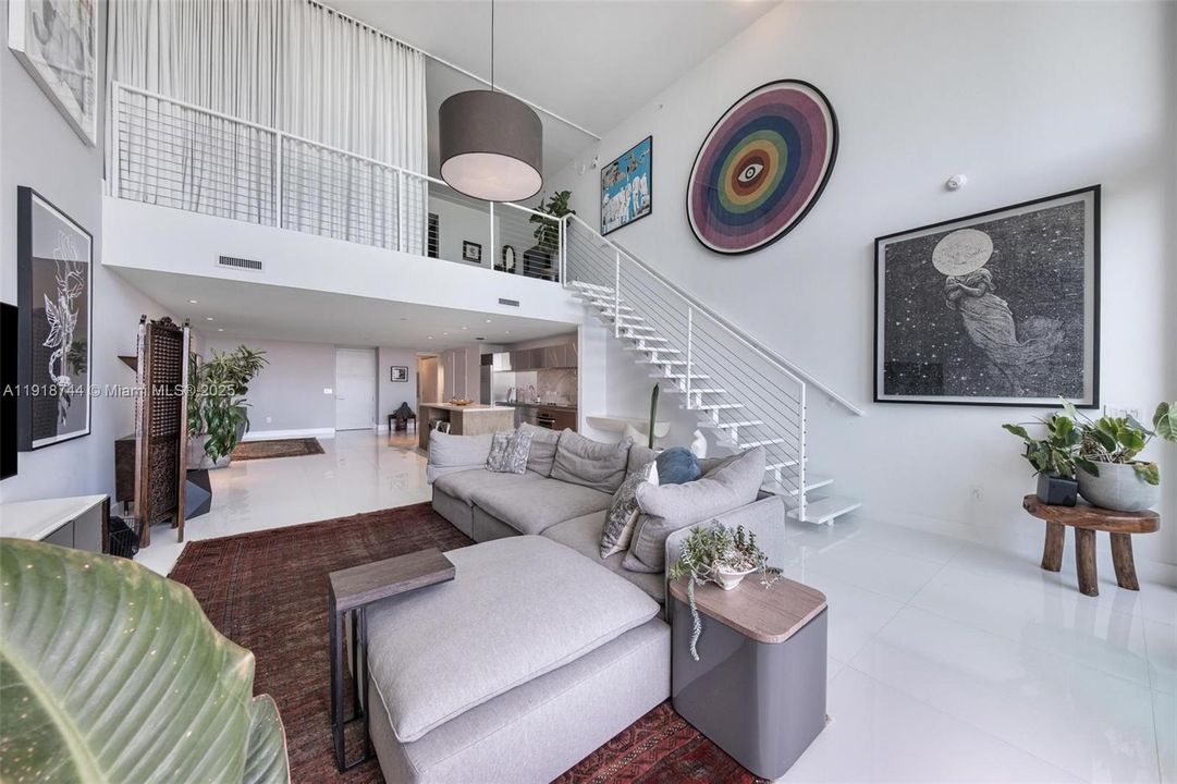 For Rent: $9,000 (2 beds, 2 baths, 1794 Square Feet)