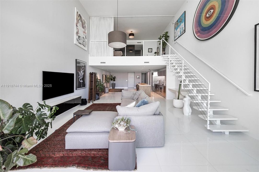 For Rent: $9,000 (2 beds, 2 baths, 1794 Square Feet)