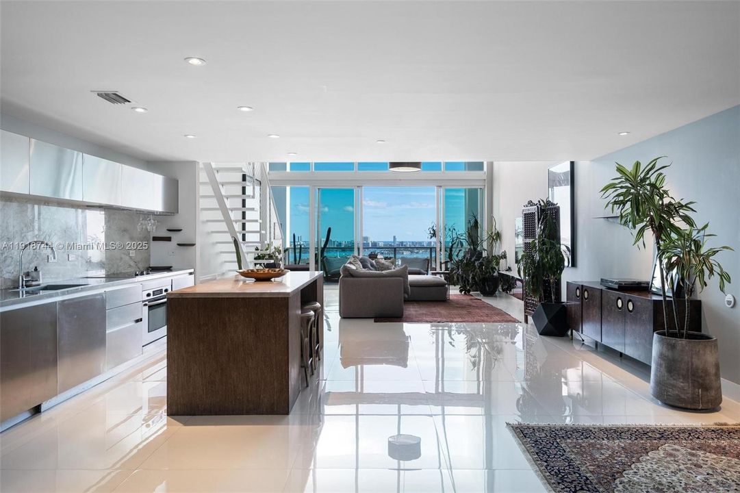 For Rent: $9,000 (2 beds, 2 baths, 1794 Square Feet)