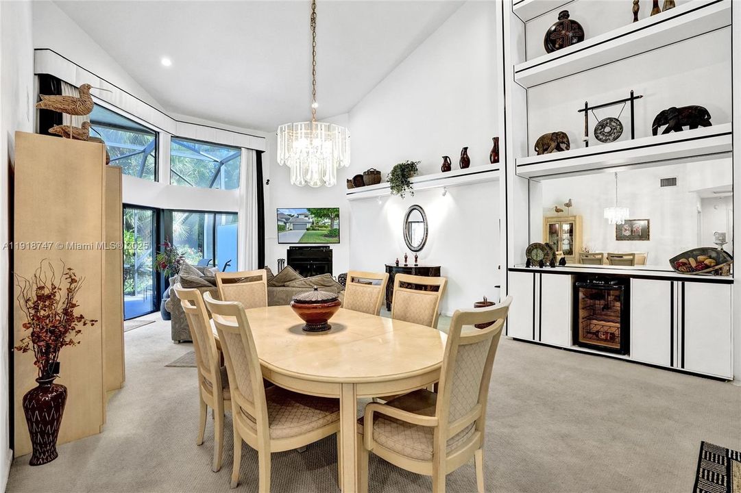 For Sale: $600,000 (3 beds, 2 baths, 1797 Square Feet)