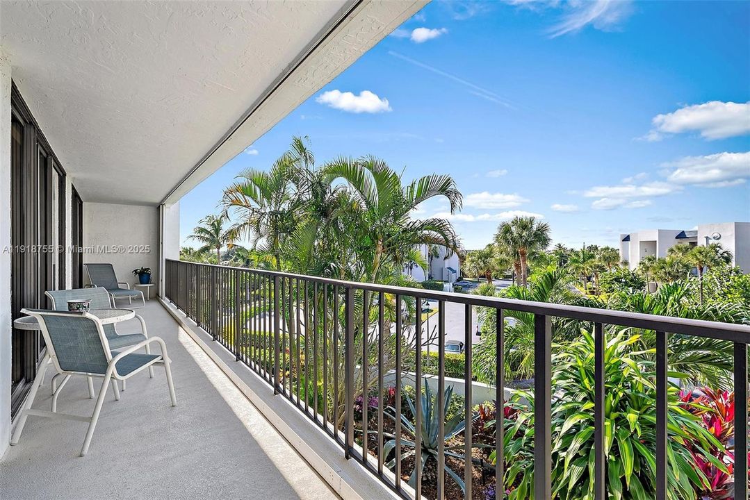 En Venta: $559,000 (2 camas, 2 baños, 0 Pies cuadrados)