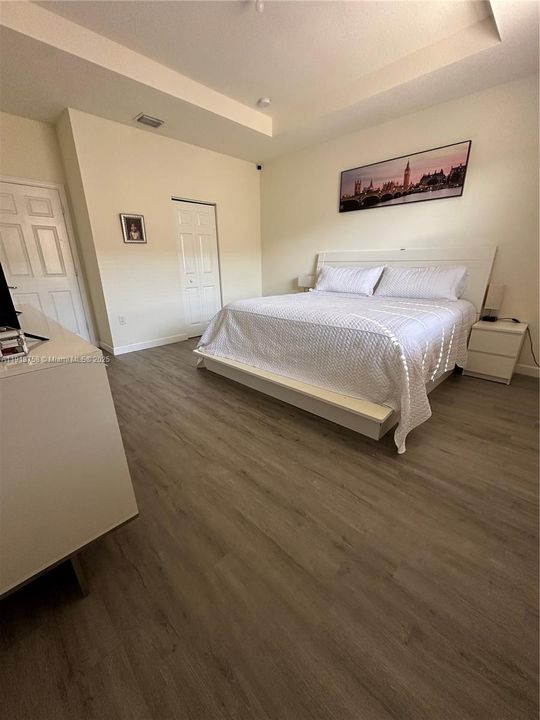 En Venta: $399,000 (3 camas, 2 baños, 1740 Pies cuadrados)