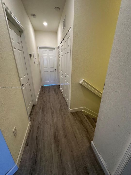 En Venta: $399,000 (3 camas, 2 baños, 1740 Pies cuadrados)