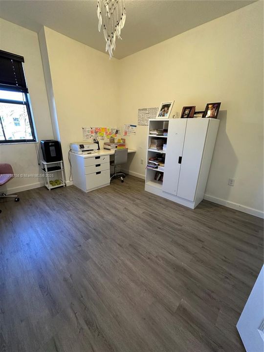 En Venta: $399,000 (3 camas, 2 baños, 1740 Pies cuadrados)