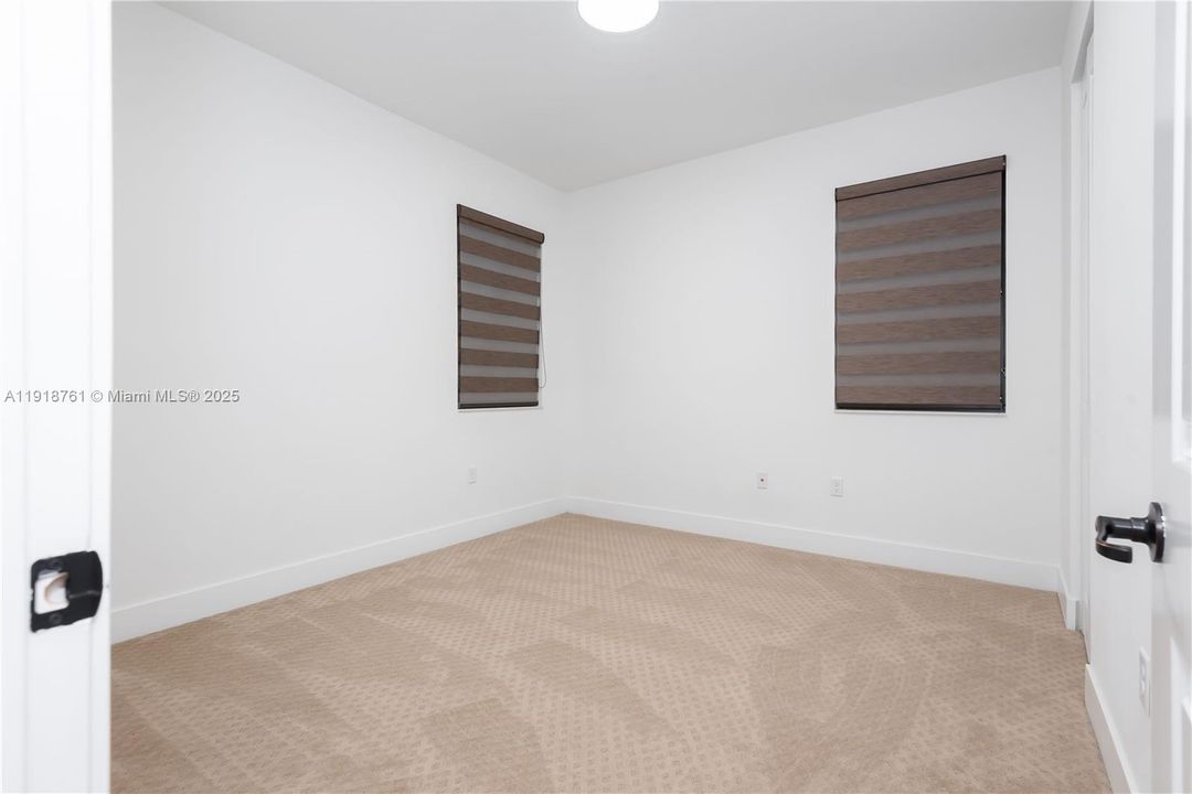 En Renta: $4,300 (3 camas, 2 baños, 2291 Pies cuadrados)