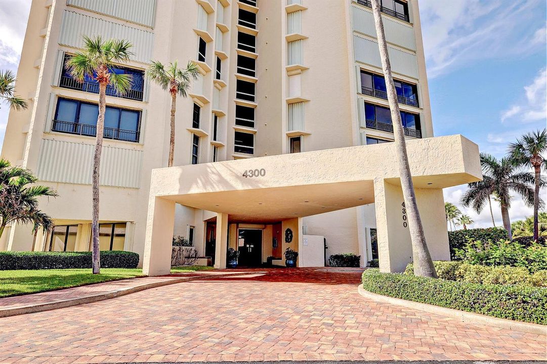 4300 BUILDING