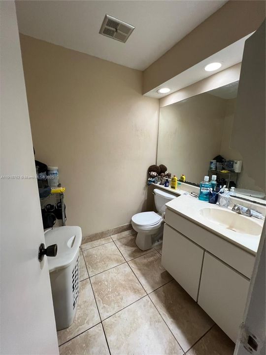 For Sale: $509,000 (3 beds, 2 baths, 1560 Square Feet)