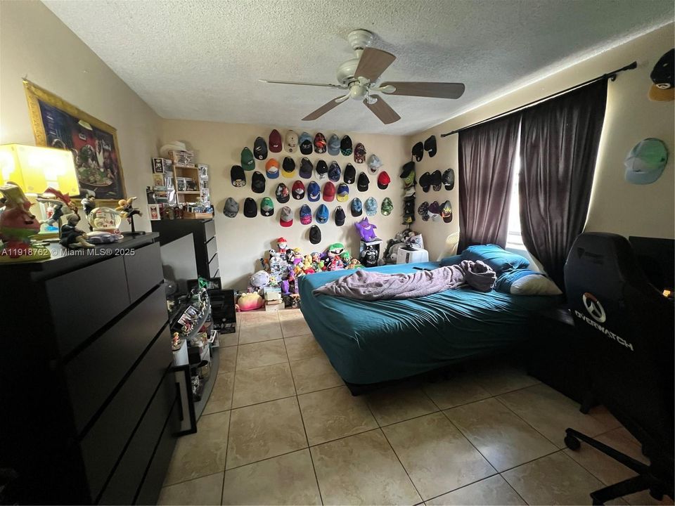 For Sale: $509,000 (3 beds, 2 baths, 1560 Square Feet)