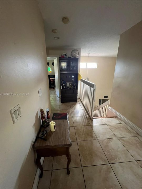 For Sale: $509,000 (3 beds, 2 baths, 1560 Square Feet)