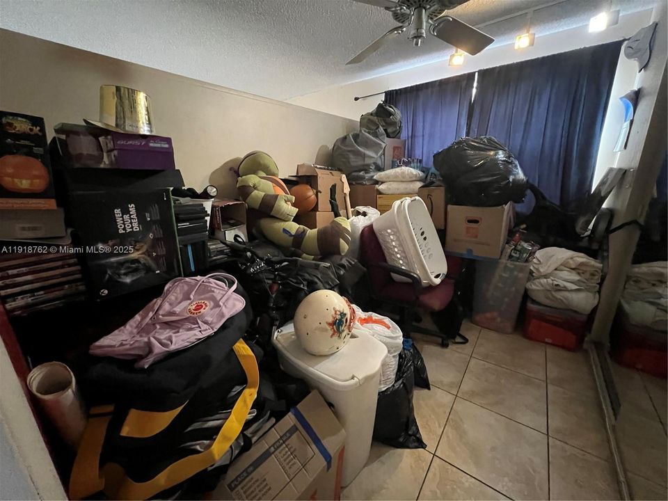 For Sale: $509,000 (3 beds, 2 baths, 1560 Square Feet)