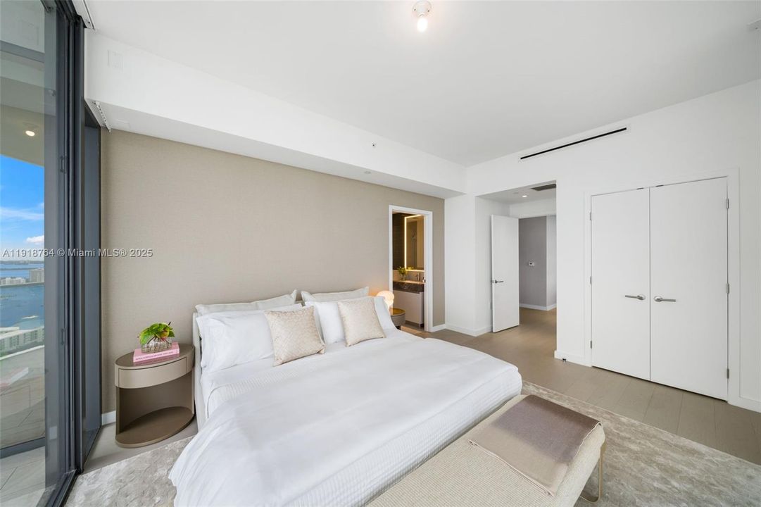 For Sale: $16,000,000 (4 beds, 4 baths, 5014 Square Feet)