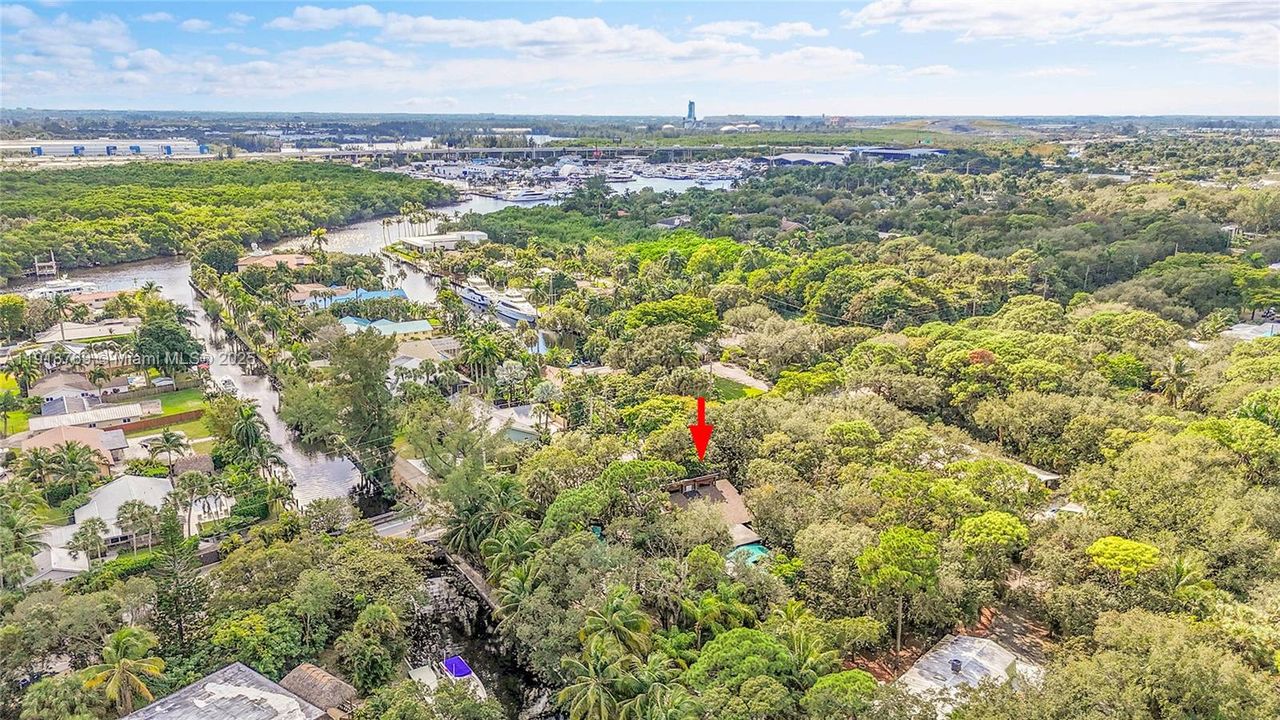 En Venta: $1,299,000 (4 camas, 3 baños, 4743 Pies cuadrados)