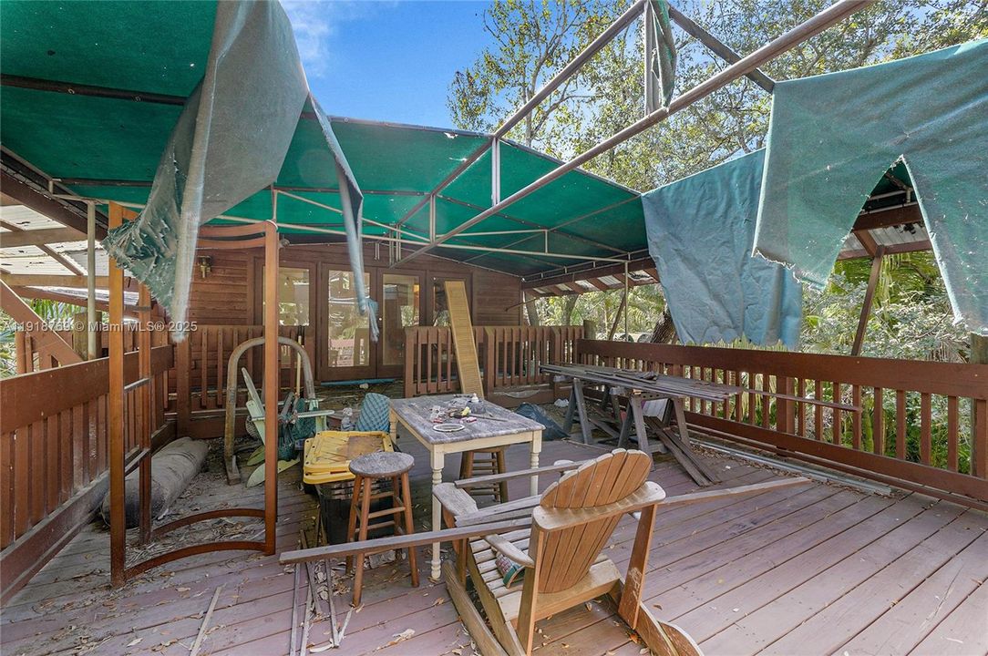 En Venta: $1,299,000 (4 camas, 3 baños, 4743 Pies cuadrados)