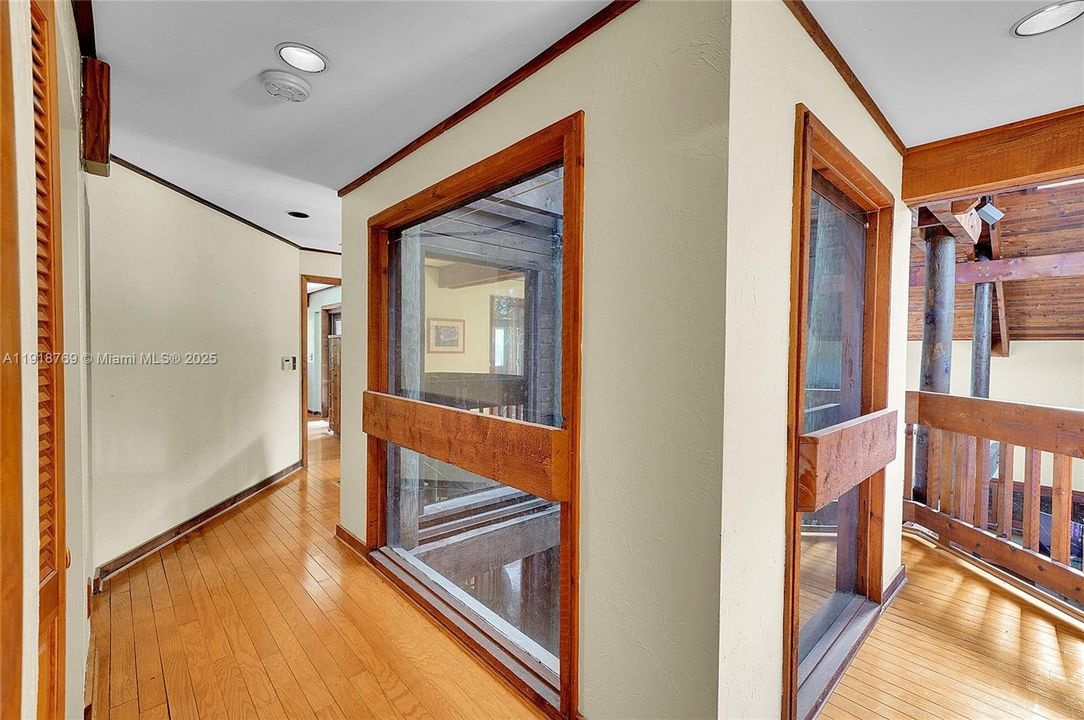 En Venta: $1,299,000 (4 camas, 3 baños, 4743 Pies cuadrados)