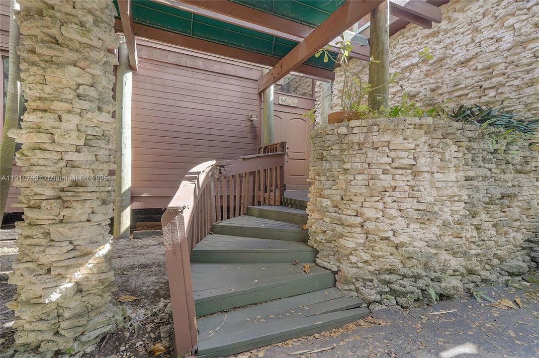 En Venta: $1,299,000 (4 camas, 3 baños, 4743 Pies cuadrados)