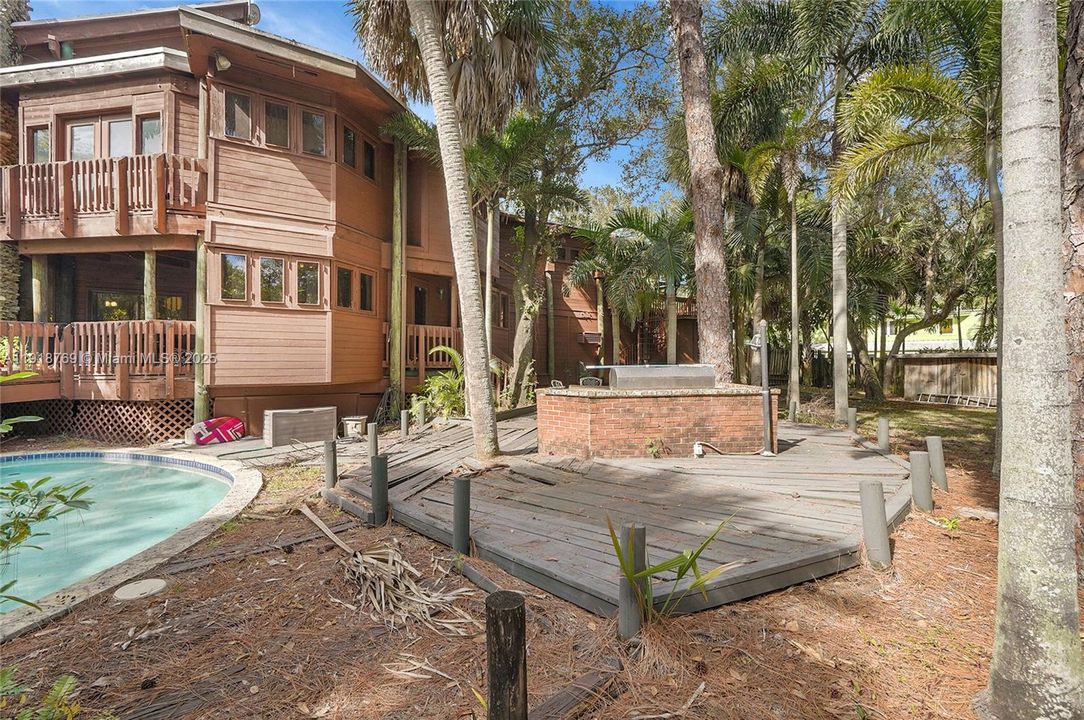 En Venta: $1,299,000 (4 camas, 3 baños, 4743 Pies cuadrados)