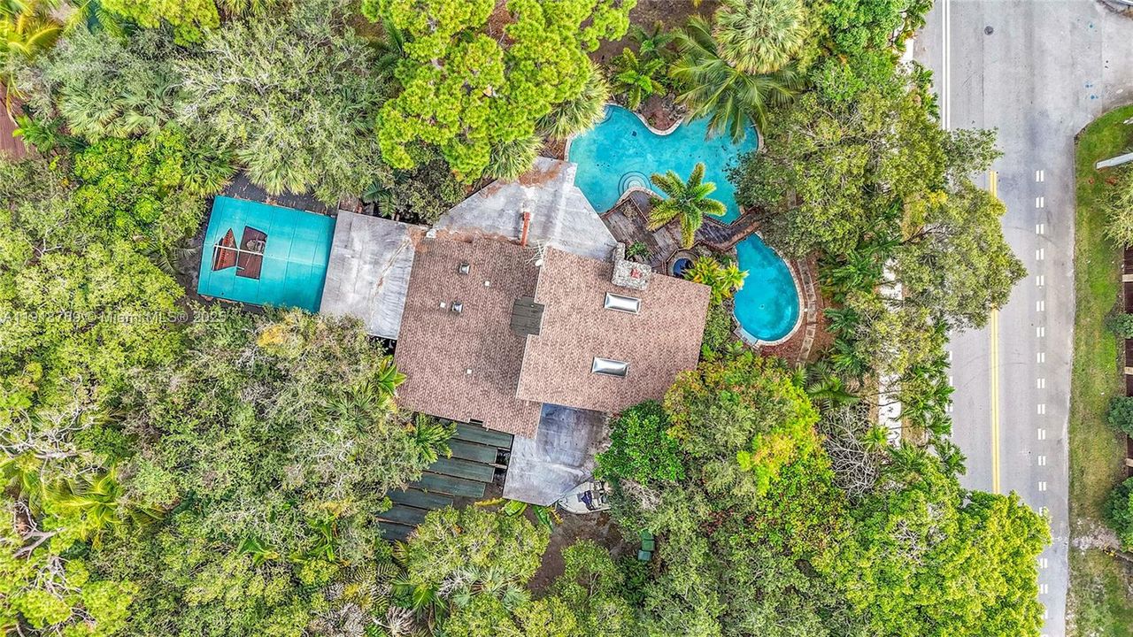 En Venta: $1,299,000 (4 camas, 3 baños, 4743 Pies cuadrados)