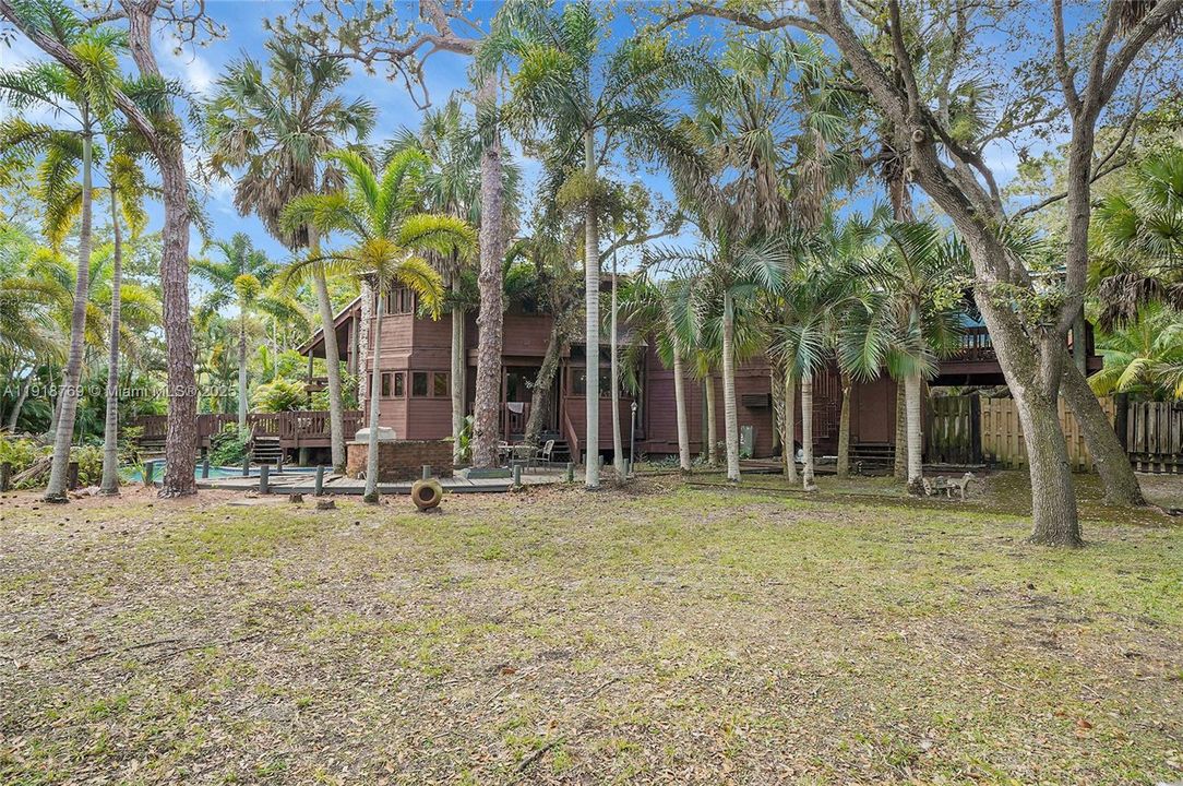 En Venta: $1,299,000 (4 camas, 3 baños, 4743 Pies cuadrados)