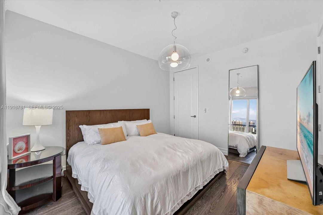 For Sale: $7,250,000 (3 beds, 6 baths, 4609 Square Feet)