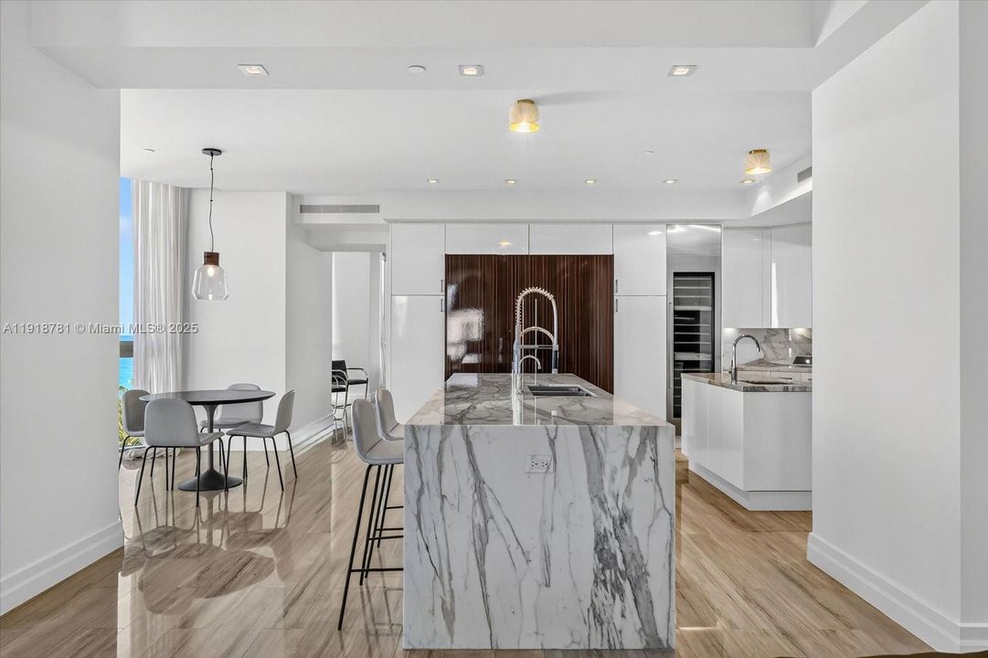 For Sale: $7,250,000 (3 beds, 6 baths, 4609 Square Feet)