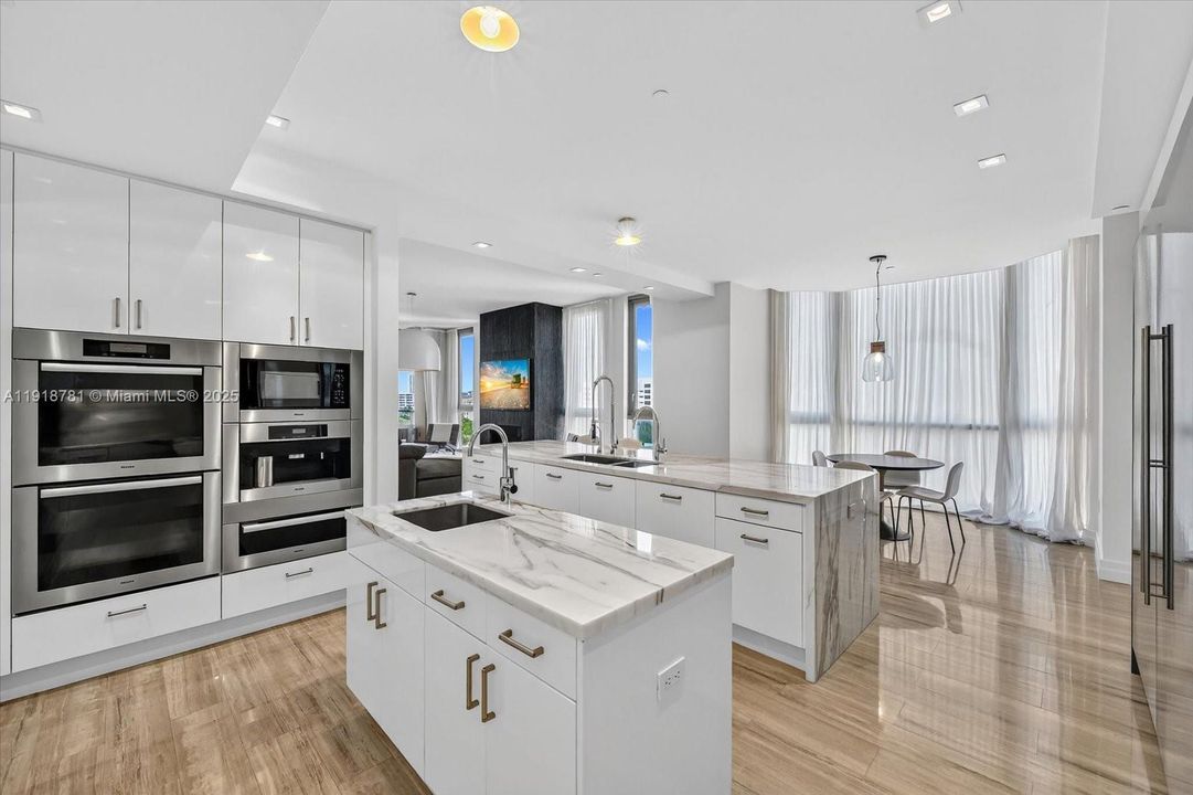 For Sale: $7,250,000 (3 beds, 6 baths, 4609 Square Feet)