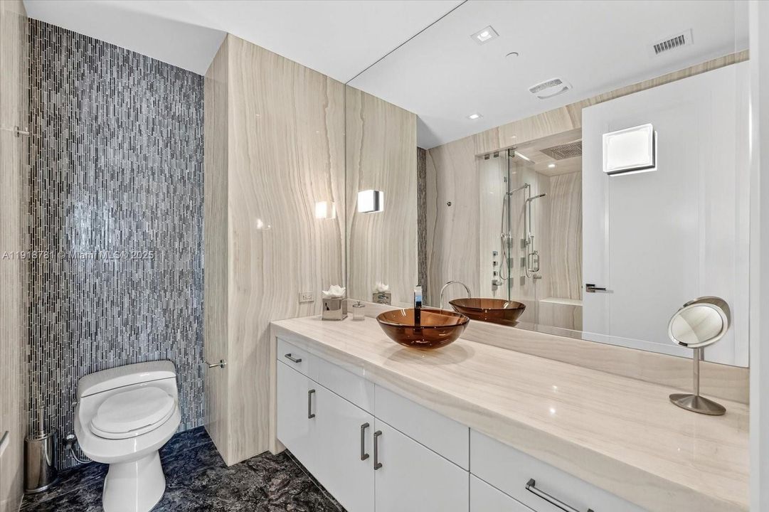 For Sale: $7,250,000 (3 beds, 6 baths, 4609 Square Feet)