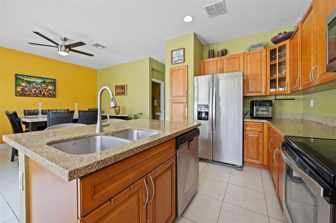 Open layout lets you stay connected while cooking—ideal for busy families and guests.