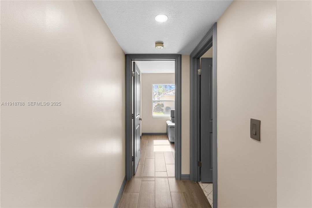 For Sale: $585,000 (3 beds, 2 baths, 1595 Square Feet)