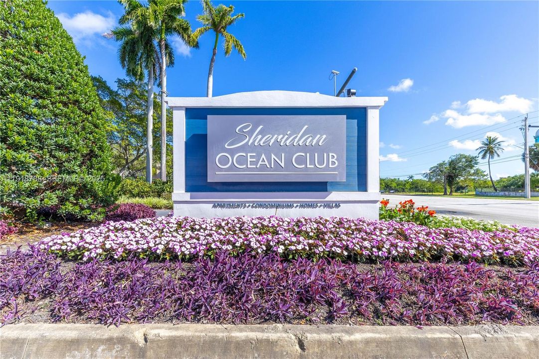 For Sale: $585,000 (3 beds, 2 baths, 1595 Square Feet)