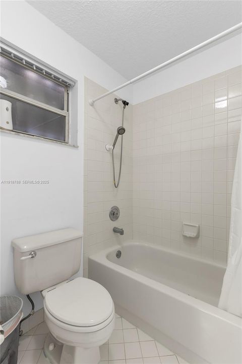 For Sale: $585,000 (3 beds, 2 baths, 1595 Square Feet)