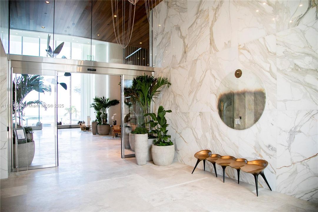 For Sale: $15,995,000 (4 beds, 6 baths, 6225 Square Feet)