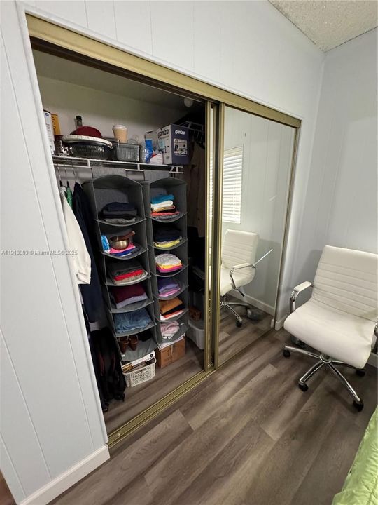 En Venta: $150,000 (2 camas, 2 baños, 990 Pies cuadrados)