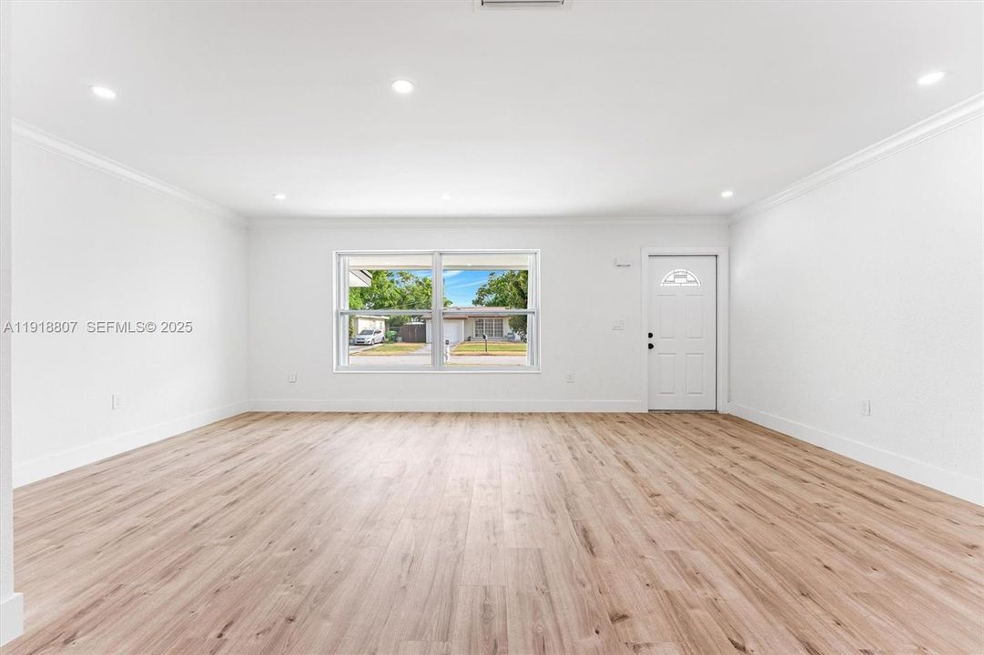 En Renta: $3,300 (3 camas, 2 baños, 1383 Pies cuadrados)