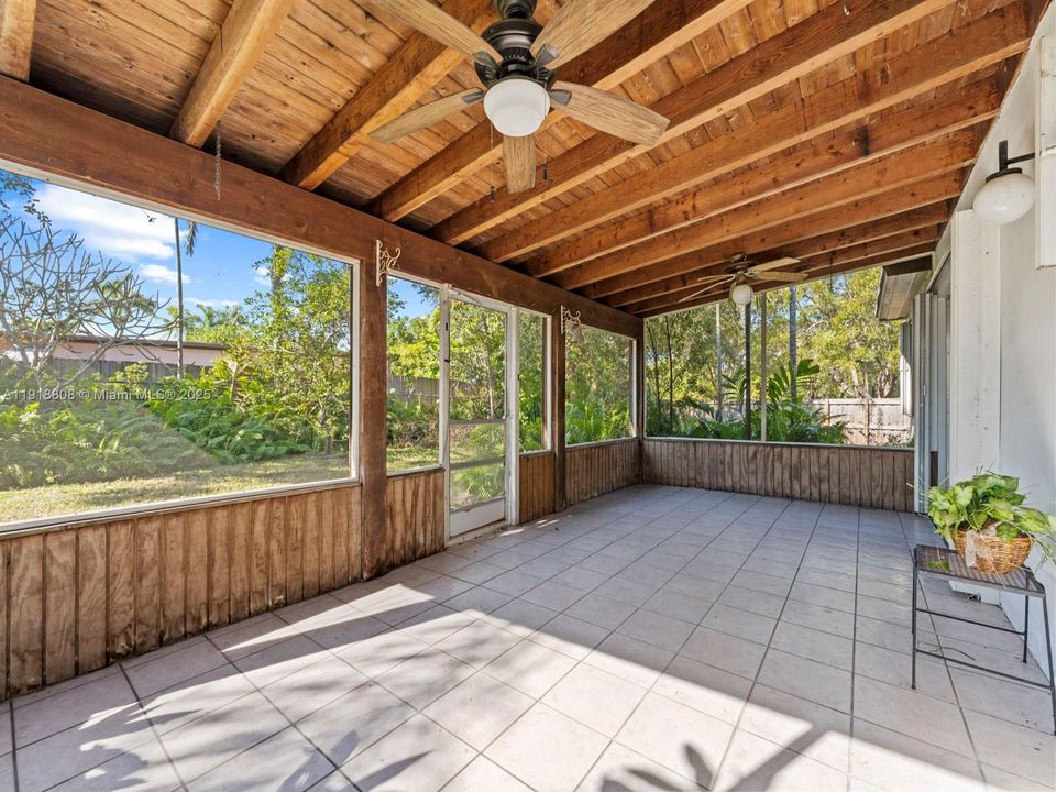 待售: $589,000 (3 贝兹, 2 浴室, 1404 平方英尺)