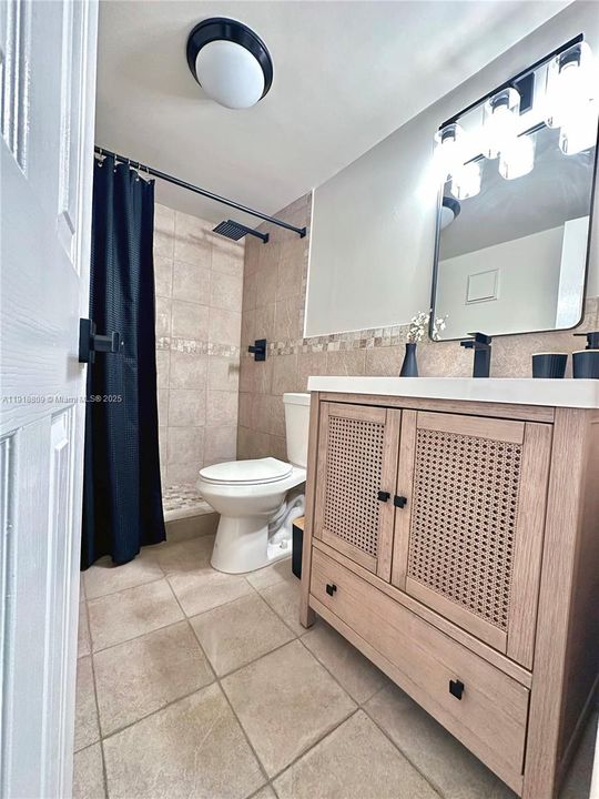 En Venta: $479,900 (3 camas, 1 baños, 1015 Pies cuadrados)