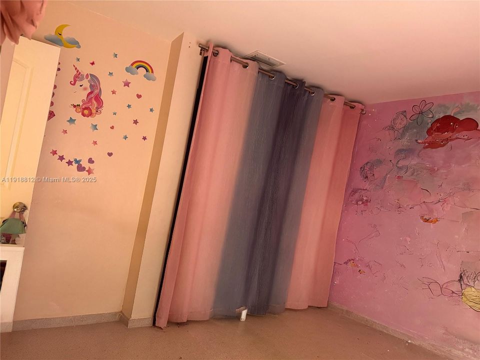 待售: $550,000 (3 贝兹, 2 浴室, 1334 平方英尺)