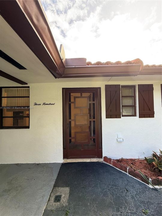 En Venta: $450,000 (2 camas, 2 baños, 1108 Pies cuadrados)