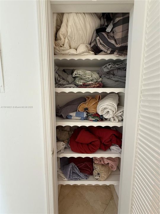 En Venta: $450,000 (2 camas, 2 baños, 1108 Pies cuadrados)