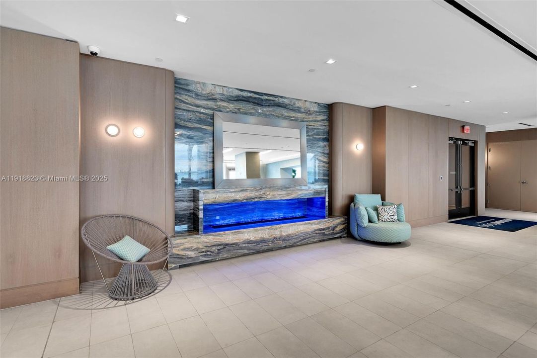 For Sale: $634,900 (1 beds, 1 baths, 680 Square Feet)