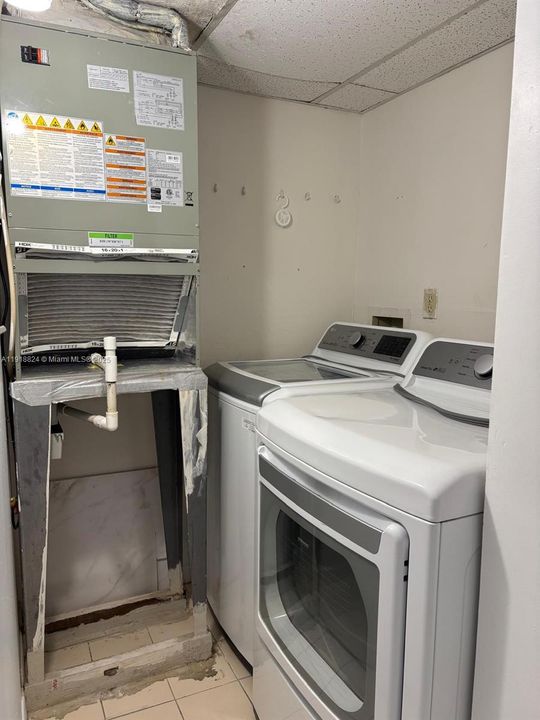 Recientemente alquilado: $2,100 (2 camas, 2 baños, 755 Pies cuadrados)