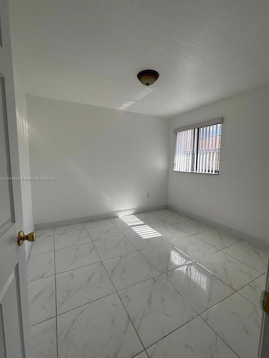 Recientemente alquilado: $2,100 (2 camas, 2 baños, 755 Pies cuadrados)