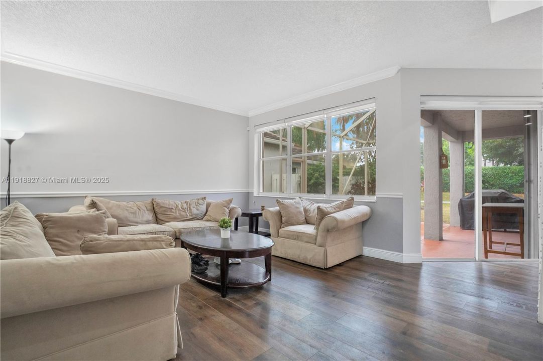 For Sale: $840,000 (4 beds, 2 baths, 2133 Square Feet)