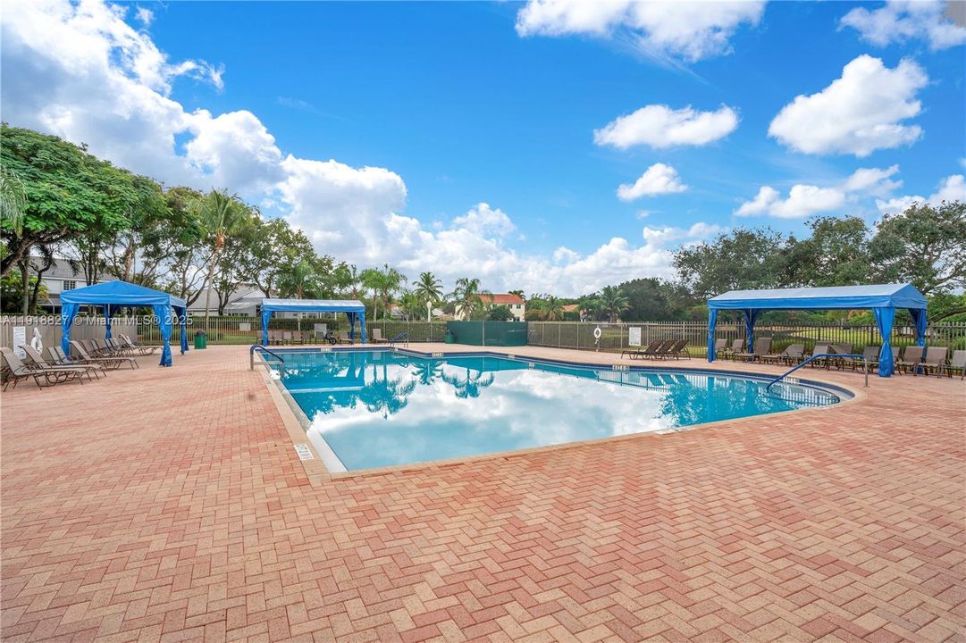 For Sale: $840,000 (4 beds, 2 baths, 2133 Square Feet)