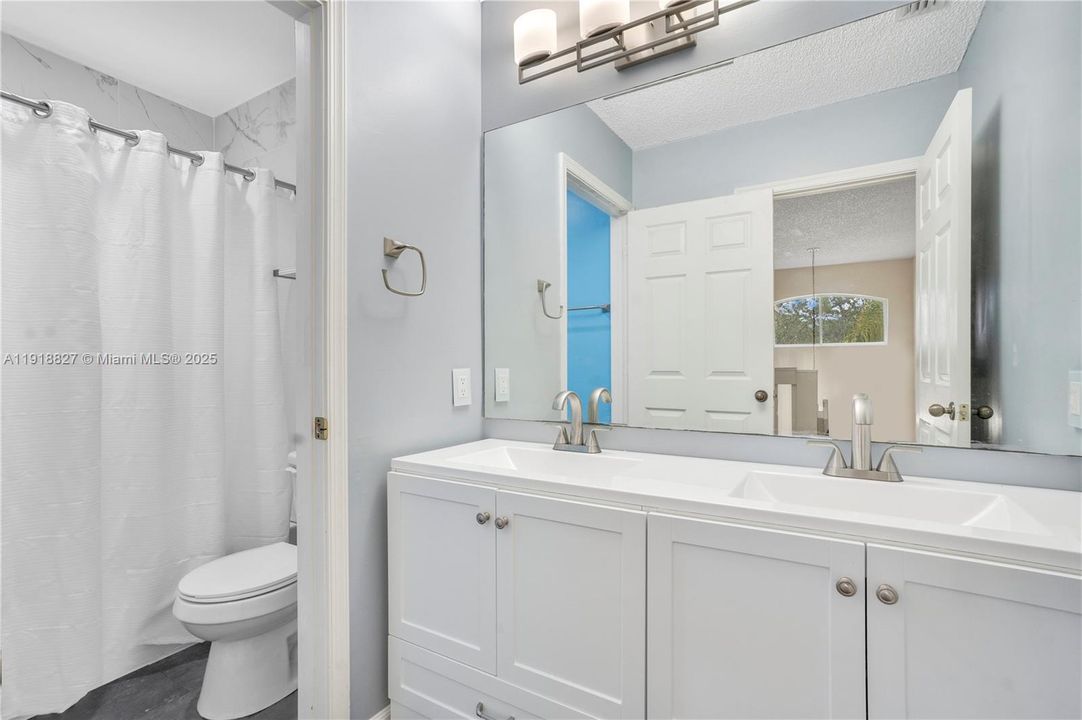 For Sale: $840,000 (4 beds, 2 baths, 2133 Square Feet)