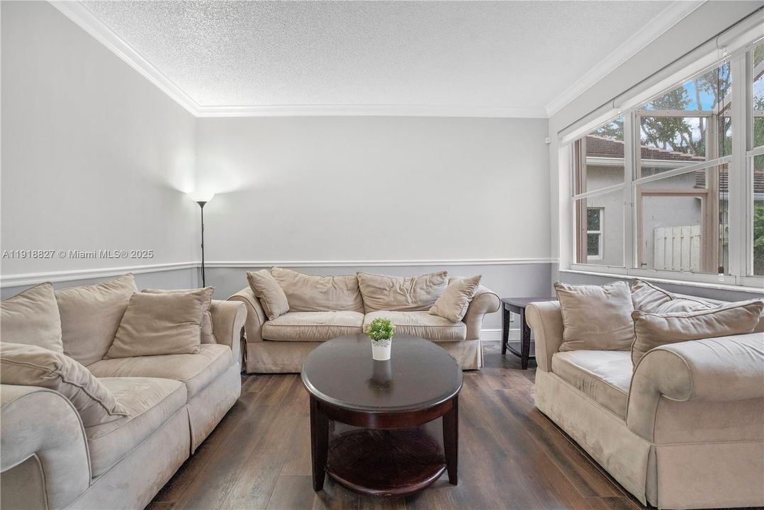 For Sale: $840,000 (4 beds, 2 baths, 2133 Square Feet)