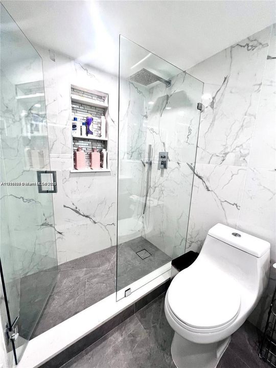 待售: $349,900 (3 贝兹, 2 浴室, 1330 平方英尺)